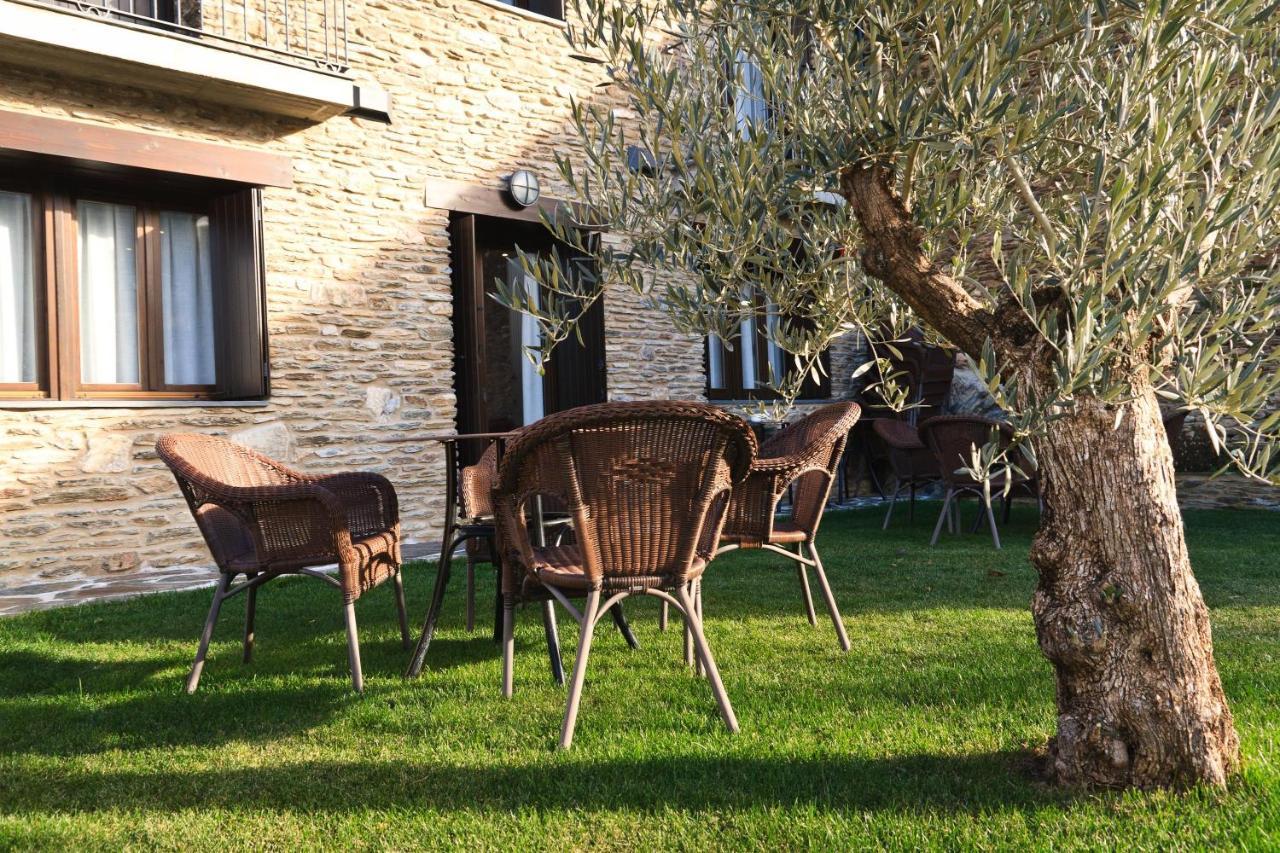 Casa Rural La Comella Tirvia Экстерьер фото