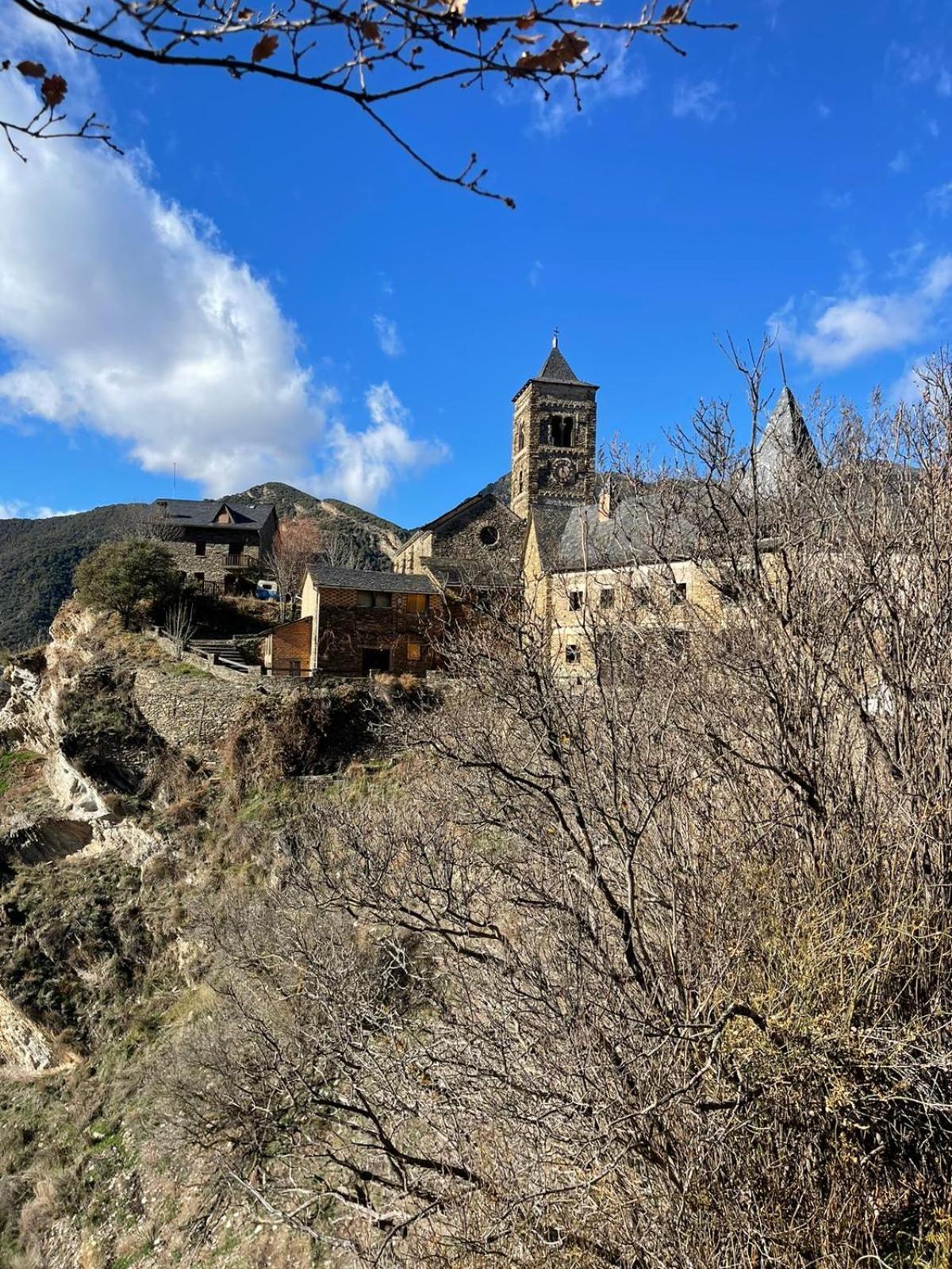 Casa Rural La Comella Tirvia Экстерьер фото
