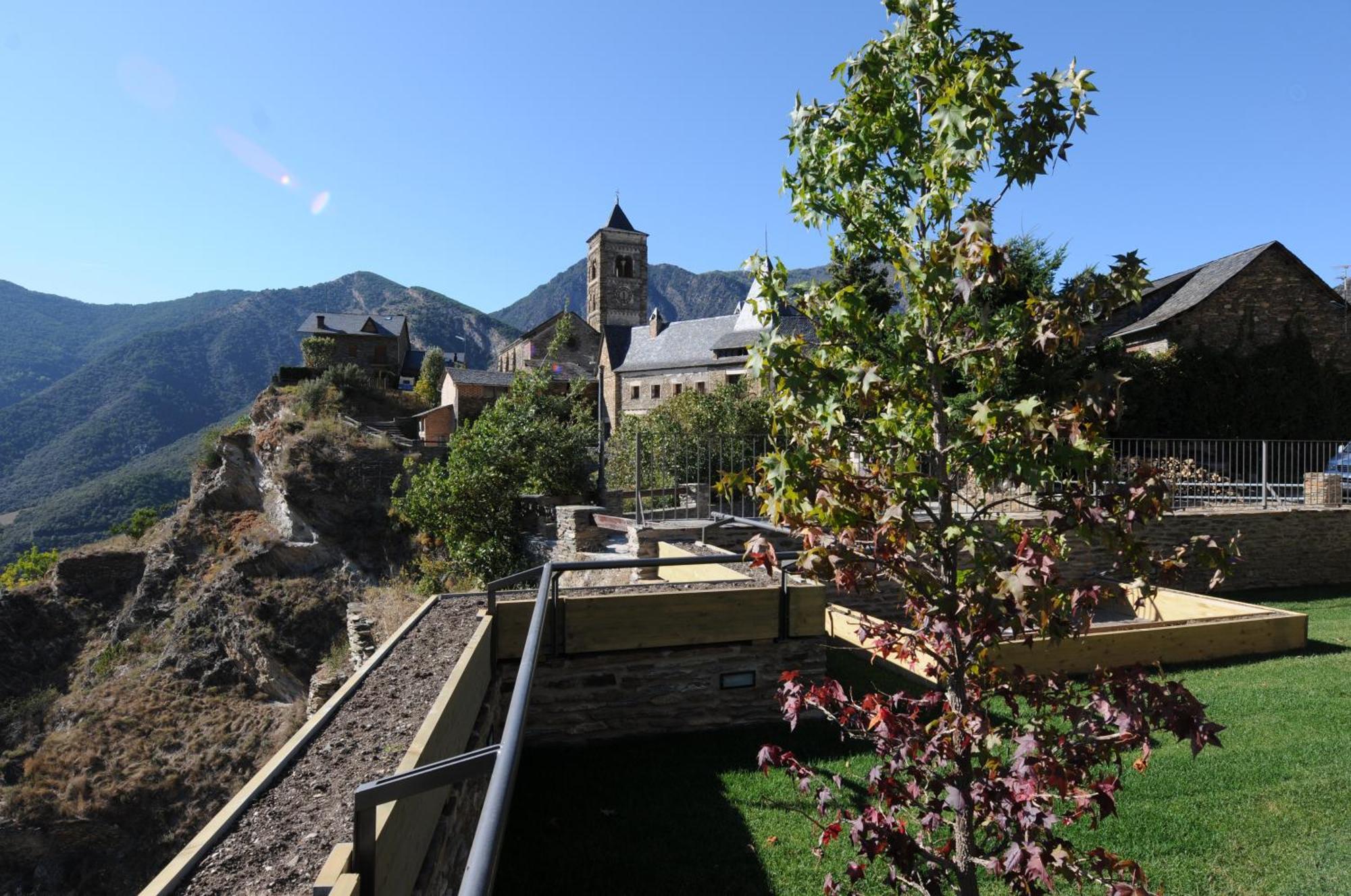 Casa Rural La Comella Tirvia Экстерьер фото