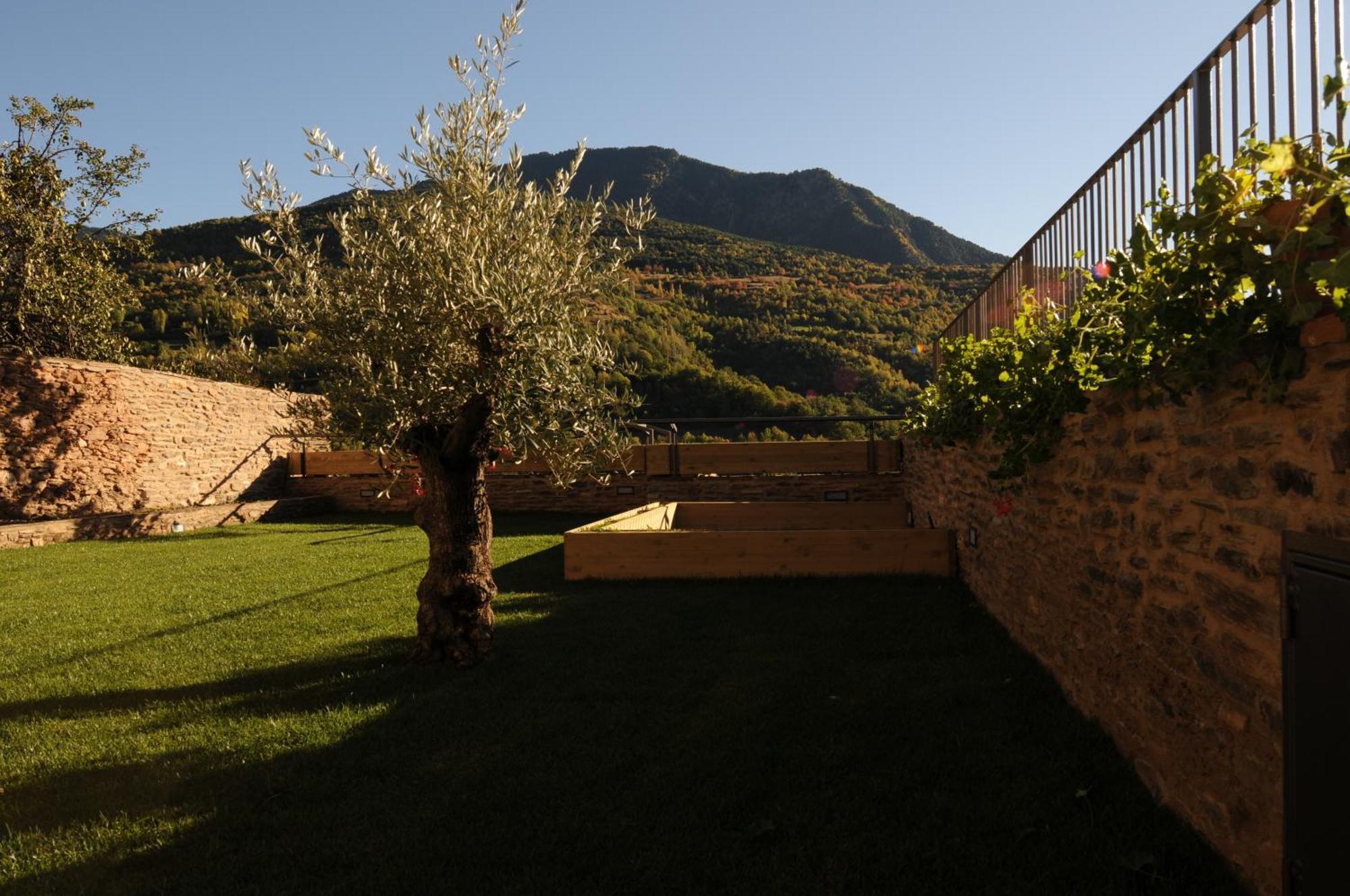 Casa Rural La Comella Tirvia Экстерьер фото