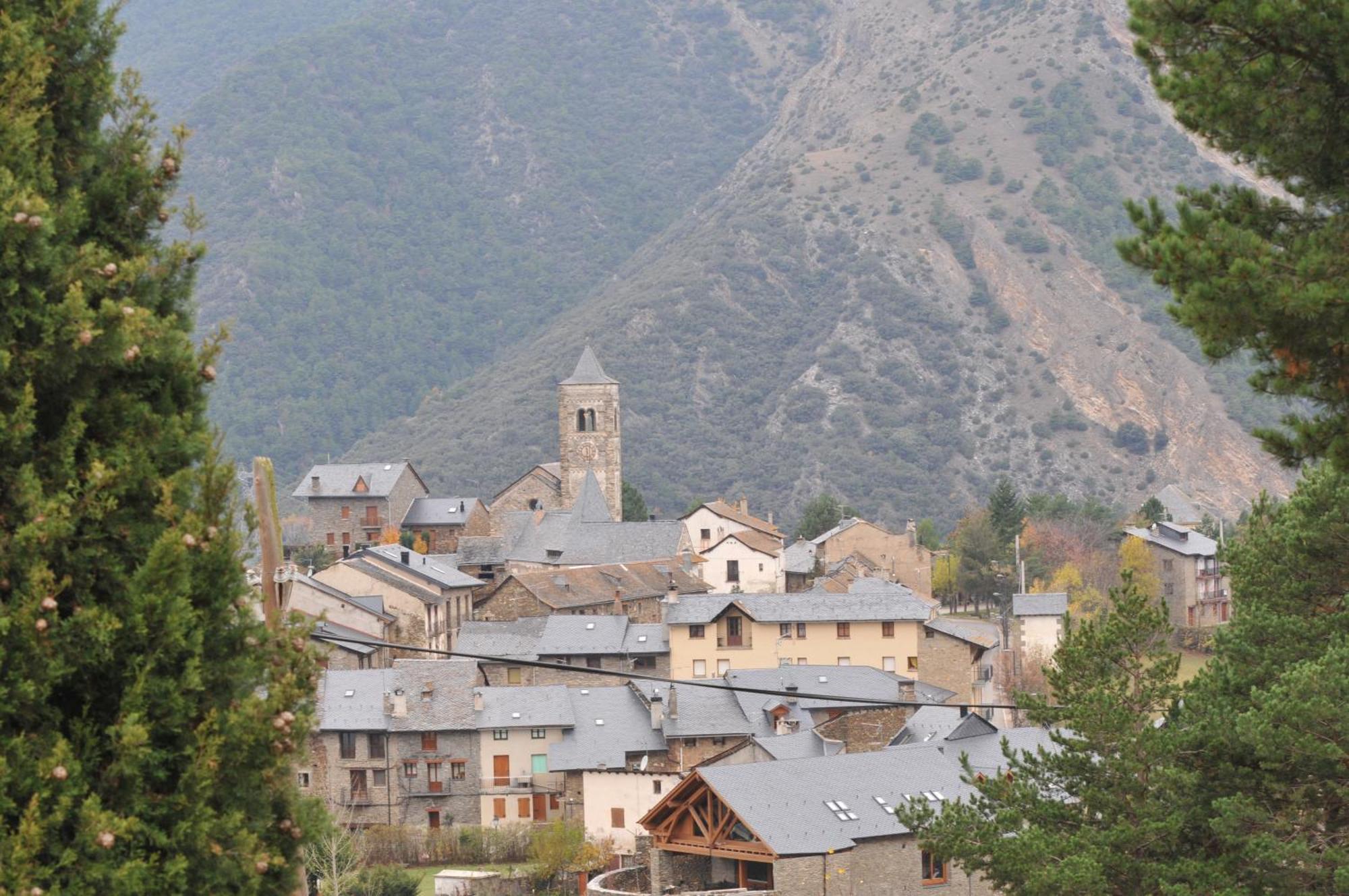Casa Rural La Comella Tirvia Экстерьер фото