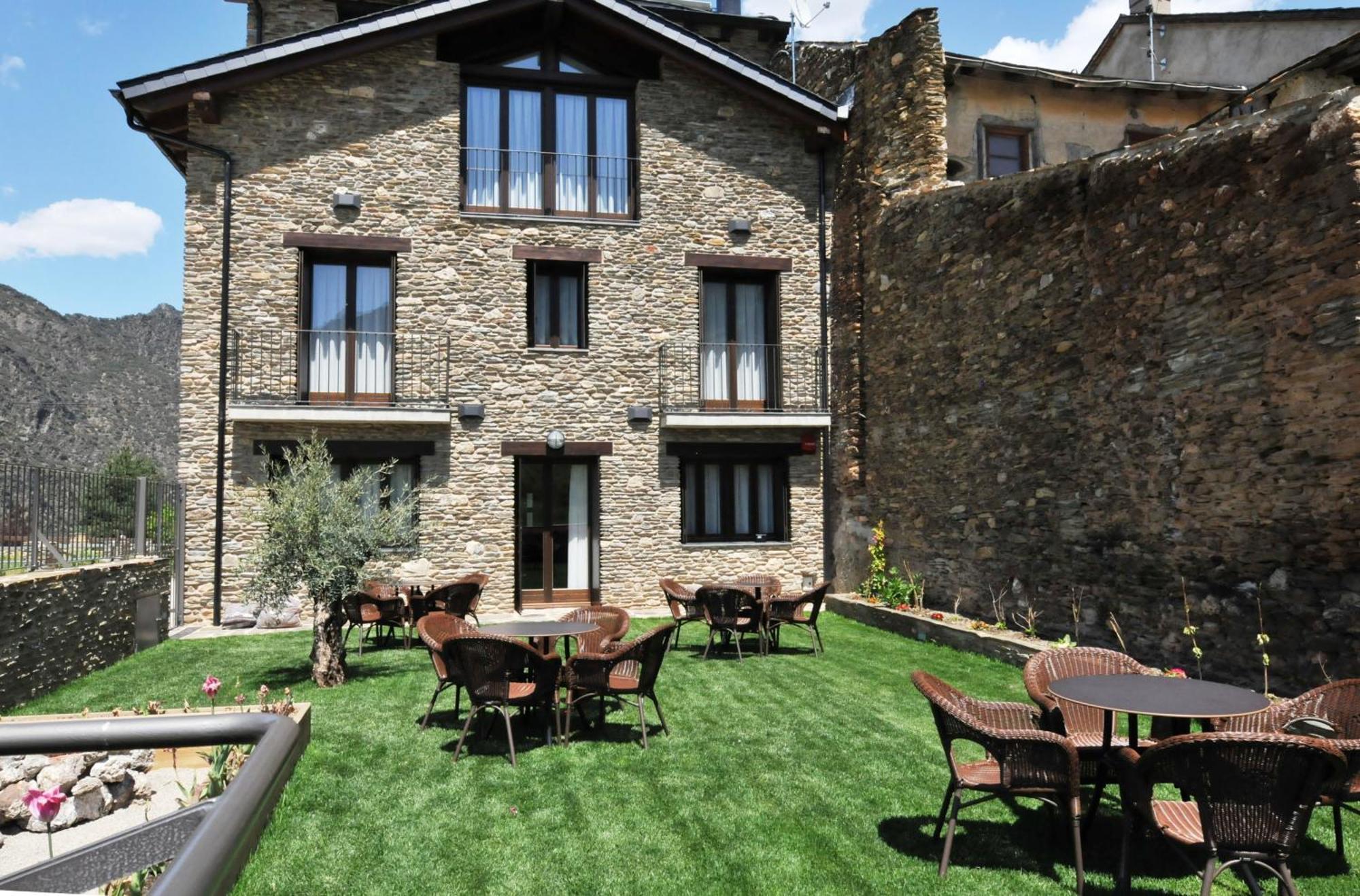 Casa Rural La Comella Tirvia Экстерьер фото
